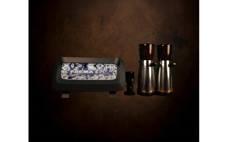 coffe4event_titelbilder-16-faema_e71_touch_ruckseite_mit_muhlen